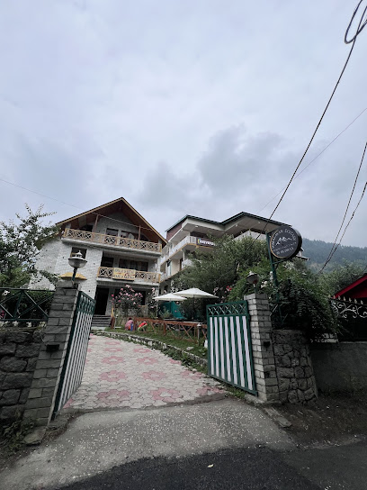 OYO 9483 Himalayan Ecstacy Cottages