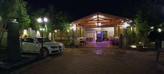 Jnaan the prince hotel