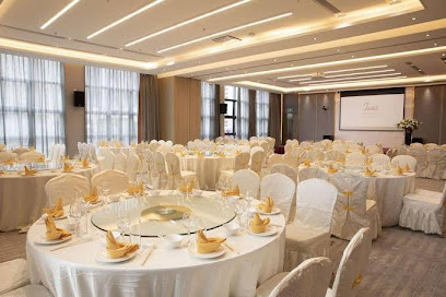 格兰云天阅酒店