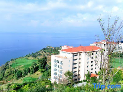 Fuxian Lake Xisu Hotel