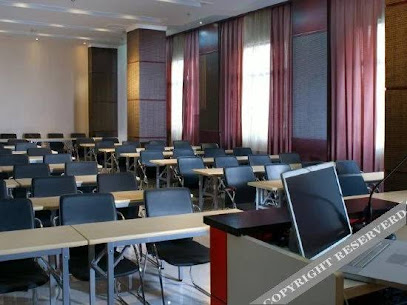 圣地雅阁商务酒店