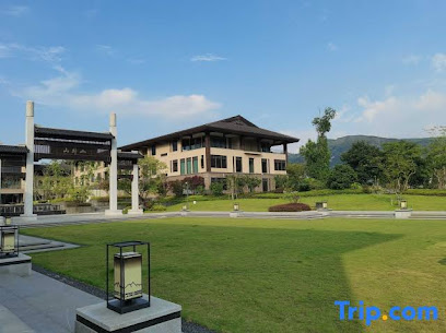 Yongtai Wutong Jun Lan Hot Spring Resort Hotel