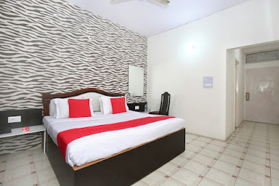 Hotel O Golden Inn