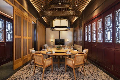 YIHE LAKE SHORE HOTSPING