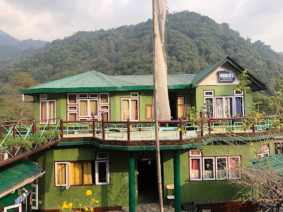 Hotel Pradhan