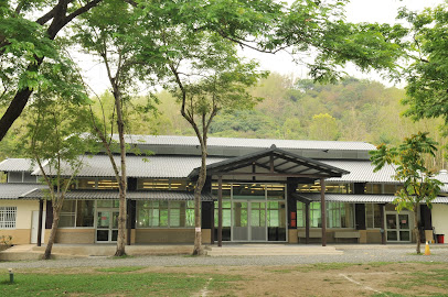 高雄美濃美綠生態園民宿｜美綠生態園區借問站