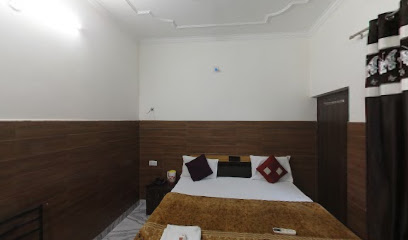 Hotel Paradise Inn (Budget Hotel)