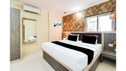 Townhouse Hotel Blue Petals