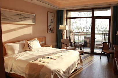 Queshan Lake Arcadia Intl Resort