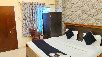 Lake View Guest House