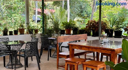 Gloria Homestay, THRISSUR