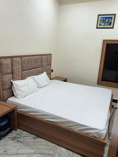 Shree Radha Rani Paying Guest House