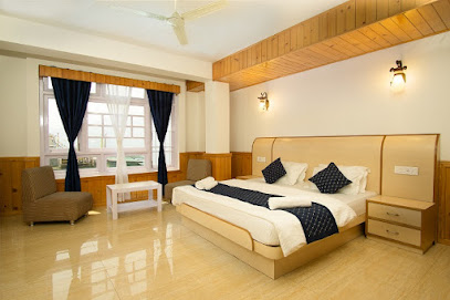 Denizen Karponang Hotel