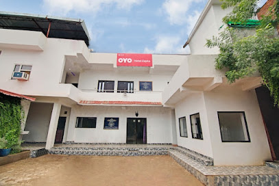 OYO 45745 Hotel Zayka