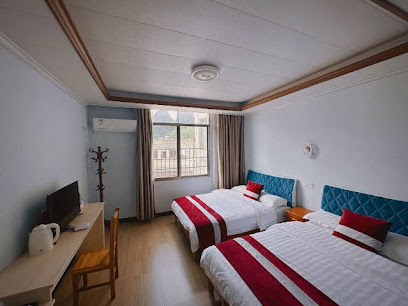 Huangyao Ancient Town Yueyingxuan Inn