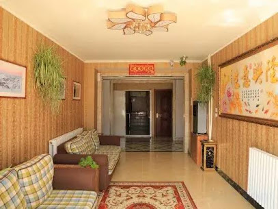 Chenglong Hotel