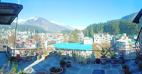 Hotel Solang, Mall Road Manali