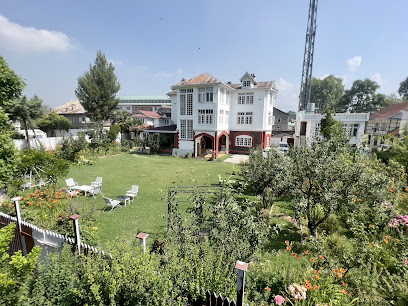 Heritage Bungalow - Hotels in Srinagar