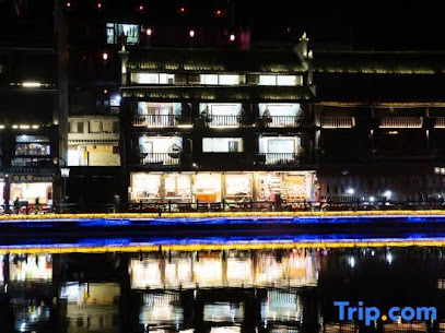 Jiahe Riverview Homestay