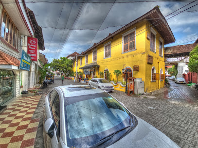 Fort Bridge View Hotel