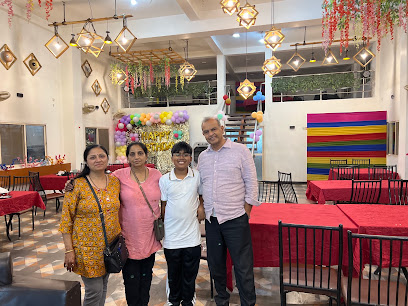 GoArT Family Restaurant and Resort