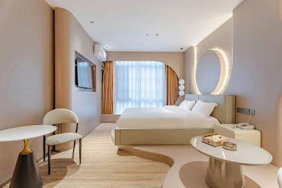 Peer Select Hotel 1st Road