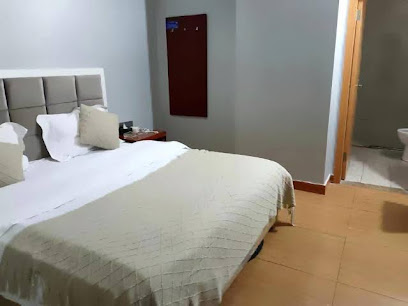 Huaying Peak Business Hotel