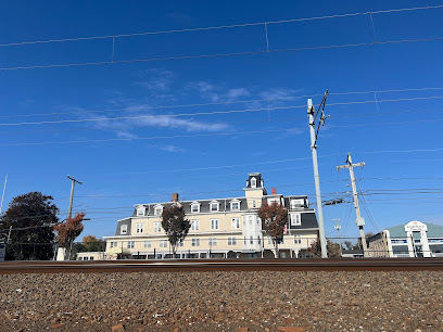 Morton Hotel