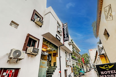 Hotel Madhav Inn-Top Family Hotels | Business Hotels | Best Couple Friendly Hotel in Lucknow