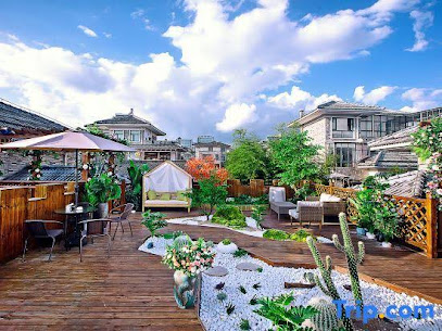 Tengchong Warm Yang Villa Hotel