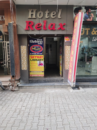 OYO 17280 Hotel Relax Residency