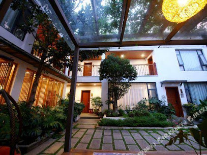 Nuanshan Inn