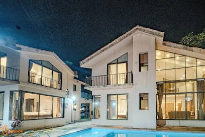 97 ROYAL VISTA