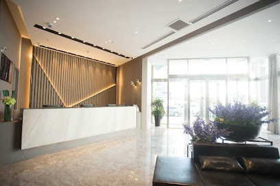 Homeinn Selected (Aofan store, Hong Kong Middle Road, May 4th Square, Qingdao)