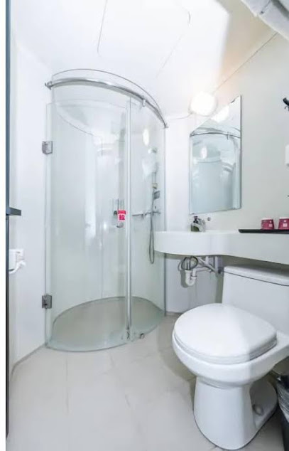 Wode Hotel Tengzhouhuochezhandian