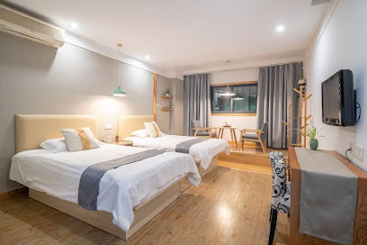 Super Pepo Hotel