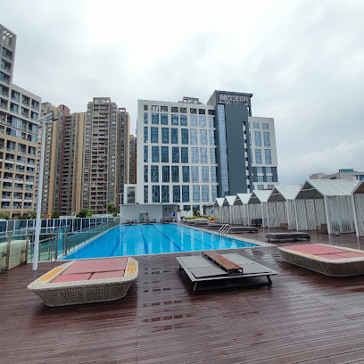 HUALUXE Zhongshan City Center