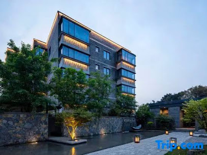 Chongqing Huafang Hotel