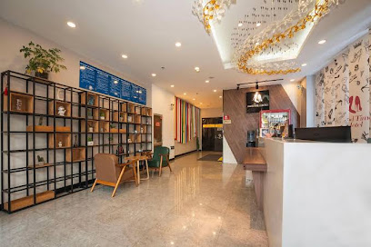High Heels Movie Theme Hotel