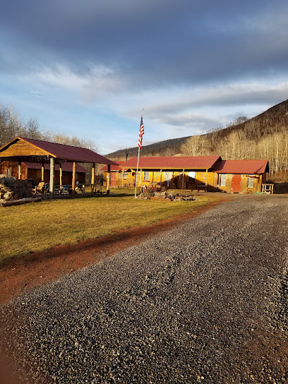 Kiser Creek Cabins