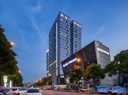 Meiyang Light Luxury Hotel
