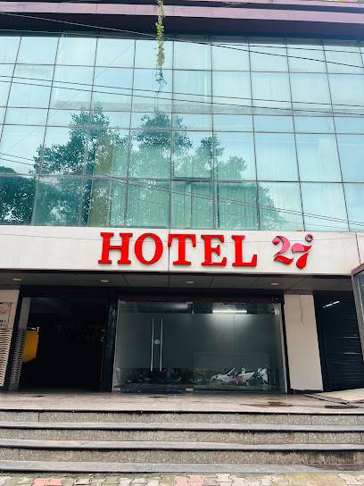 Hotel 27 Degree - Budget Hotel in Town