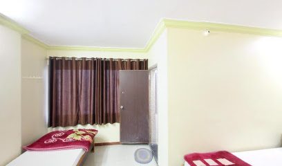 OYO 43641 Hotel Shubham Palace