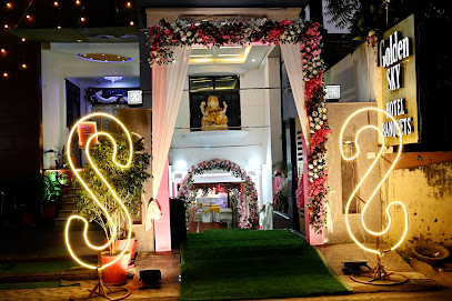 Hotel Golden Sky, Lucknow
