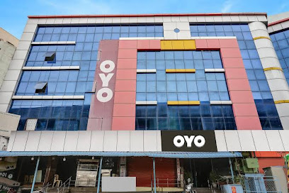 Super Hotel O Padmavathi Puram Near Railway Station