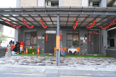 無名藝境｜宜蘭包棟民宿｜雙拼別墅｜電動麻將桌｜卡拉OK｜親子友善｜日式風格公共空間