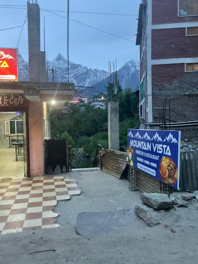 Mountain vista Kalpa