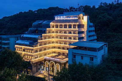 Wuhan Yellow Crane Tower Atour Hotel