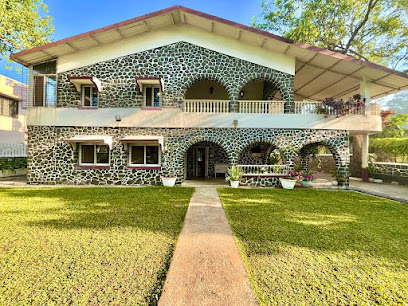 Eternelle Bungalow Lonavala