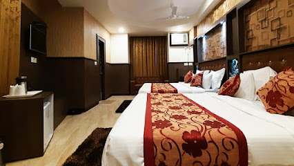 Hotel Chintpurni International